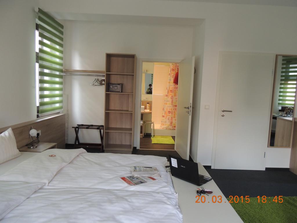 Ratsstube Blasius Hotel Merzig Quarto foto